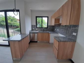 RAH OFC #21-346 apartamento en alquiler en Rio Oro