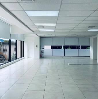 Oficinas en alquiler en centro ejecutivo Tournon 2C / 43,00 m2