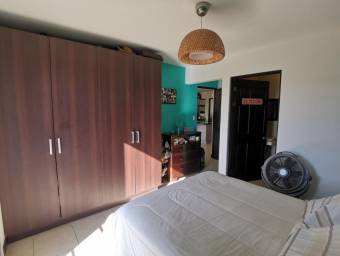 se vende espacioso apartamento en la Guacima Alajuela22-769