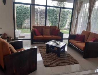 se vende espaciosa casa en quebradilla cartago 22-815