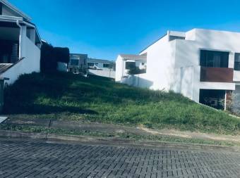 Excelente terreno plano en Condominio en Venta.   AlajuelaRioSegundo    CG-21-2226