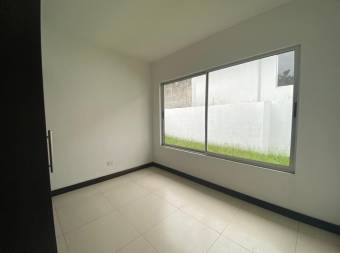 Preciosa casa en Condominio en Venta.   AlajuelaRioSegundo     CG-22-700