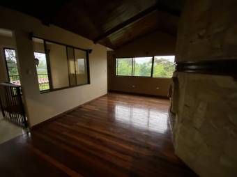 MLS-22-972 VENTA CASA SAN PEDRO SAN RAMÓN 