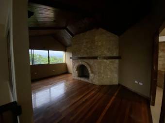 MLS-22-972 VENTA CASA SAN PEDRO SAN RAMÓN 