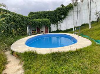 Venta de casa ubicada en Heredia, Santo Domingo, San Miguel