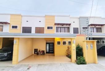 Preciosa casa en venta Condominio Vistas del Valle Mata de Plátano - San José