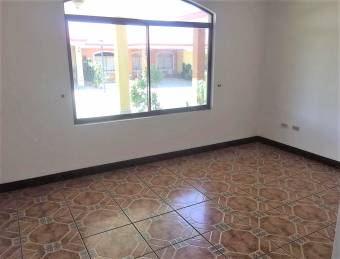 Se vende casa en CONDOMINIO SANTA FE     CEDO DEUDA  