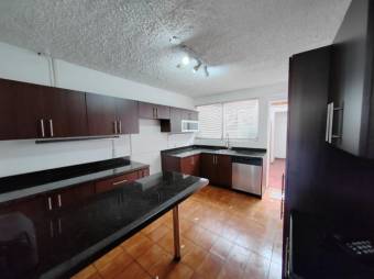 MLS-23-912 VENTA CASA MORAVIA SAN JOSE