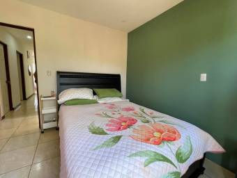 Casa en Venta en Grecia, Alajuela. RAH 23-323