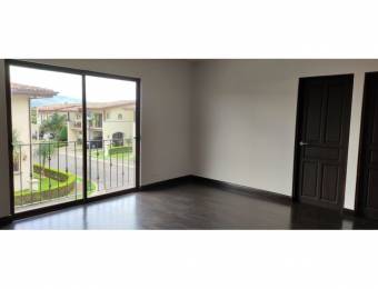 VENTA DE CASA EN CONDOMINIO HOJARASCA REAL, BELÉN.