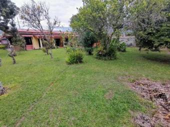 MLS-22-2080 VENTA CASA TURRIALBA 