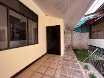 Casa en Venta en Alajuela, Alajuela. RAH 23-972