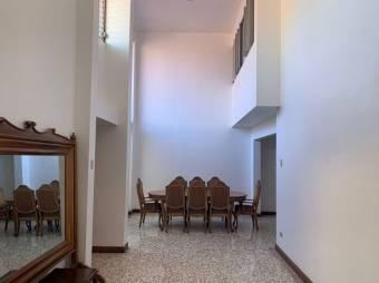 MLS-23-424 VENTA CASA ROHRMOSER SAN JOSE