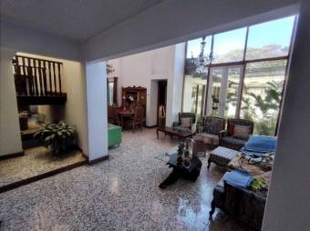 MLS-23-424 VENTA CASA ROHRMOSER SAN JOSE