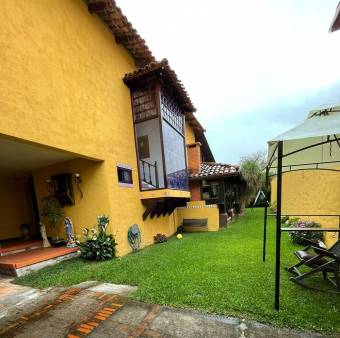 Casa en Venta en Santo Domingo, Heredia. RAH 23-288