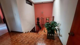 Casa en Venta en San Sebastián, San José. RAH 23-996