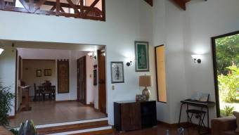 Casa en Venta en La Guácima, Alajuela. RAH 23-1039