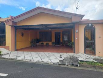 Casa en Venta en Moravia, San José. RAH 23-1034