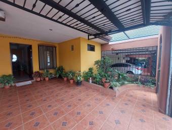 Casa en Venta en Moravia, San José. RAH 23-1034