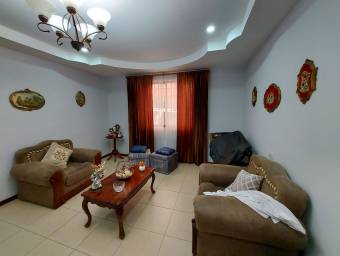 Casa en Venta en San Rafael, Heredia. RAH 23-668