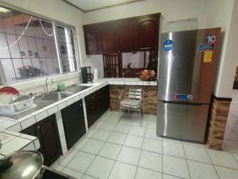 Casa en Venta en Moravia, San José. RAH 22-2263