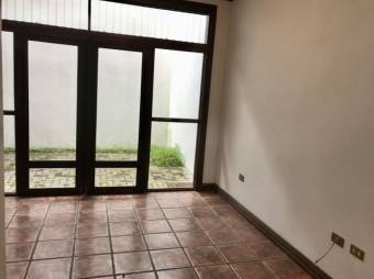 MLS-23-1144 VENTA CASA ESCAZU SAN JOSE