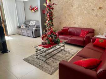 VENTA DE CASA, HEREDIA, BELEN, SAN ANTONIO, CONDOMINIO HOJARASCA REAL