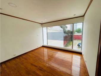 Global Realty- Venta de amplia casa uso de suelo mixto Barrio Escalante San José 