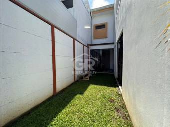 Global Realty- Casa en Condominio en Venta, Tejar del Guarco, Cartago. 