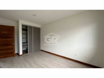 Global Realty- Casa nueva en Condominio, ubicada en Concepción de Tres Ríos 