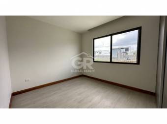 Global Realty- Casa nueva en Condominio, ubicada en Concepción de Tres Ríos 