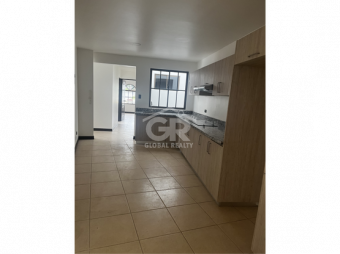 Global Realty- Venta de amplia casa en una planta Ayarco Curridabat San José