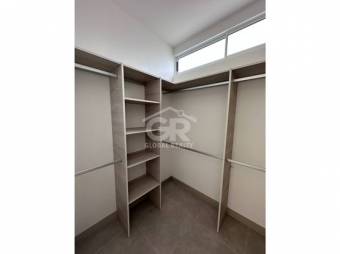 Global Realty- Casa en condominio en venta ubicada en Ayarco, Curridabat