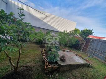 Global Realty- Casa de Una Sola Planta en Venta en Cartago Centro, Costa Rica. 