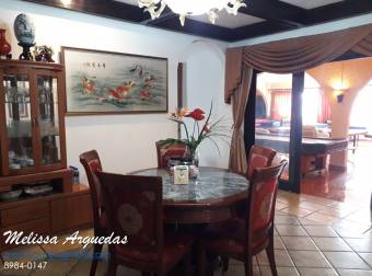 OPPORTUNITY FOR SALE SPACIOUS and CORNER house within a SUPER SECURE residential Ciudad Cariari