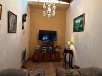 MLS-24-796 VENTA CASA SAN RAFAEL DESAMPARADOS 