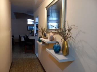 MLS-23-1294 VENTA CASA CON APARTAMENTO MORAVIA SAN JOSE