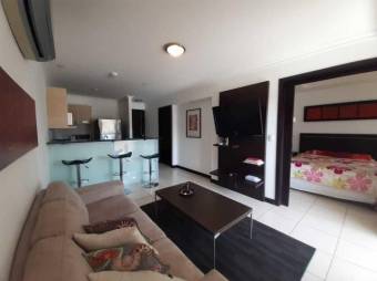 Se alquila hermoso apartamento amoblado en Rio Oro de Santa Ana 24-845