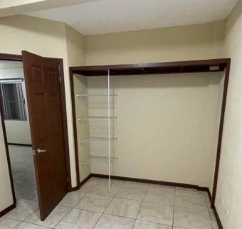 Se alquila espaciosos apartamento en Curridabat 24-844