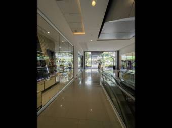 ALQUILER DE LOCAL COMERCIAL, SANTA ANA, CITY PLACE