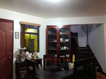 MLS-23-2038 VENTA CASA CON APARTAMENTO SAN NICOLAS CARTAGO