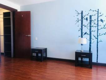 Venta de Apartamento en Paseo Colón , San José. RAH 24-1232