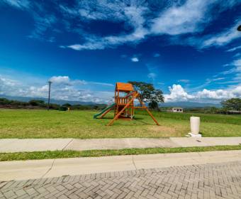 Lote de 967 m2 a la venta en el condominio Hacienda Espavel en Las Vueltas de La Guacima, Alajuela.