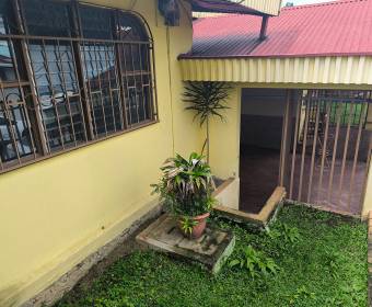 Casa a la venta en Desamparados, Gravilias, El Porvenir, San José. Bien adjudicado bancario.