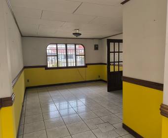 Casa a la venta en Desamparados, Gravilias, El Porvenir, San José. Bien adjudicado bancario.