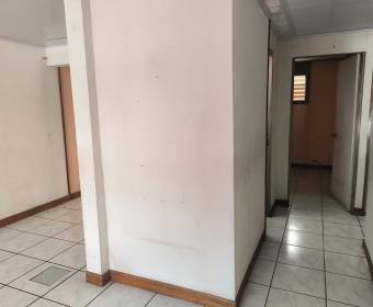 Casa a la venta en Desamparados, Gravilias, El Porvenir, San José. Bien adjudicado bancario.