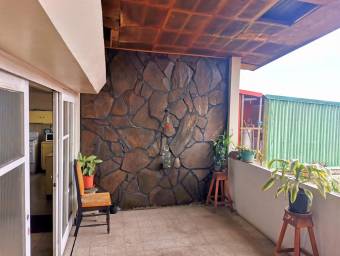 Venta de Casa en Merced, San José. RAH 25-593