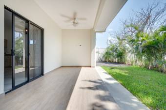 3 New Houses located in La Garita Nueva