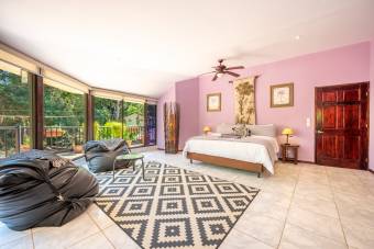 Hotel AIRBNB exitoso en venta ubicado en Surfside Potrero