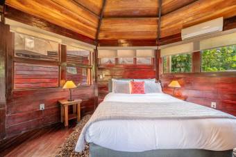 Hotel AIRBNB exitoso en venta ubicado en Surfside Potrero